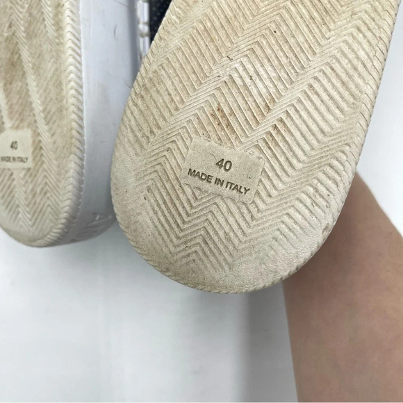 Andia Fora metallic silver Italian leather sneakers size 40/10 - Picture 8 of 8